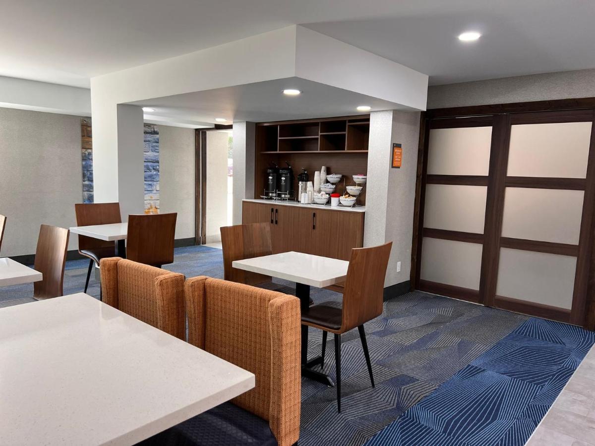 La Quinta Inn Lexington-Horse Park Εξωτερικό φωτογραφία