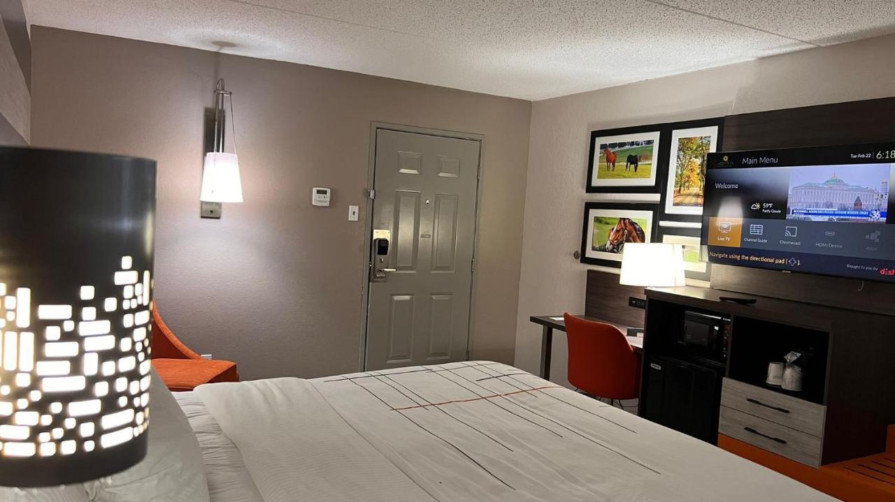 La Quinta Inn Lexington-Horse Park Εξωτερικό φωτογραφία